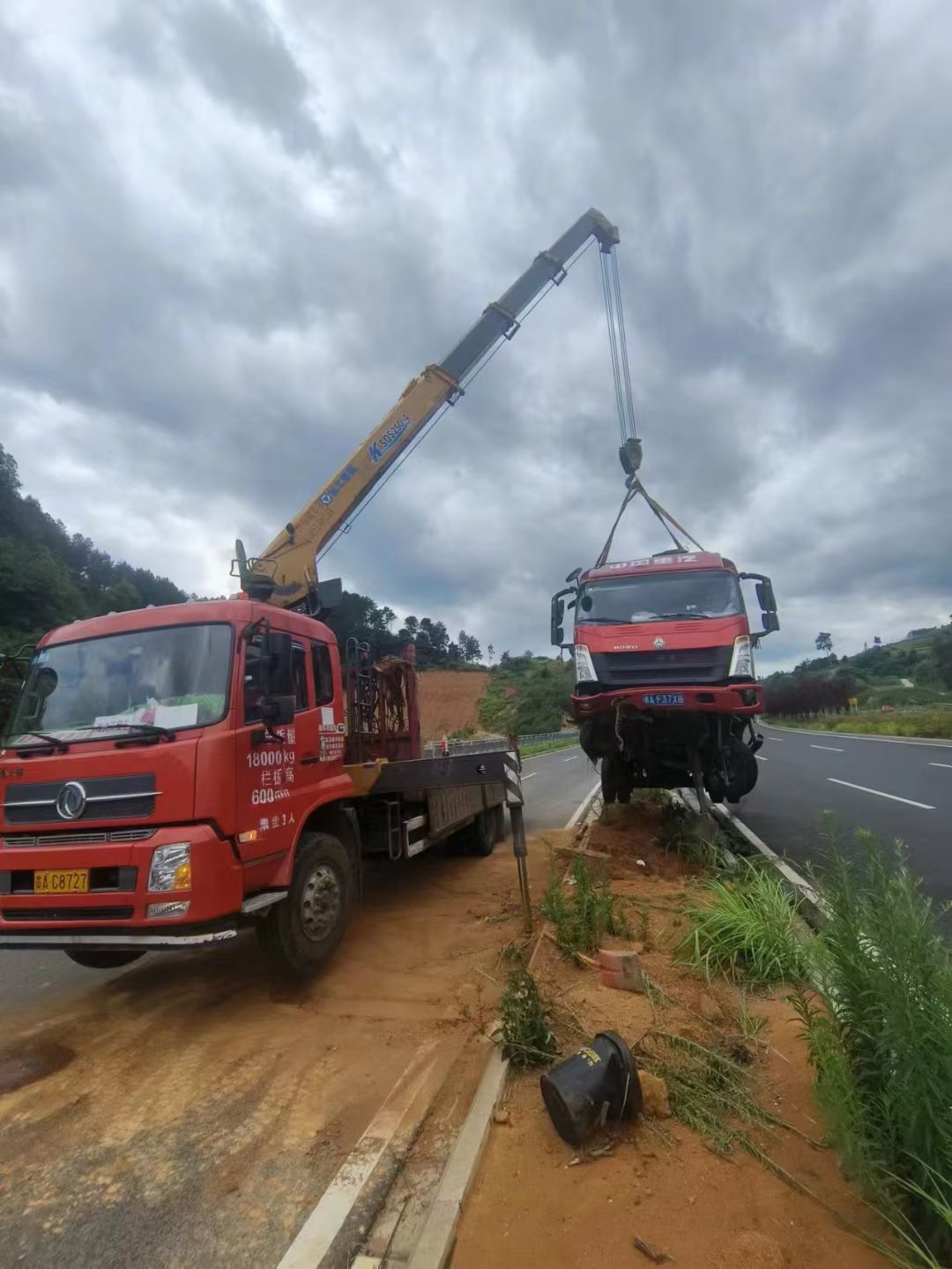 红山区吊车出租公司在日常生活中对吊车要怎样检查