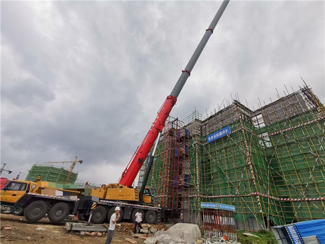 红山区短途转运 + 吊装一体，选随车吊还是汽车吊 + 货车？